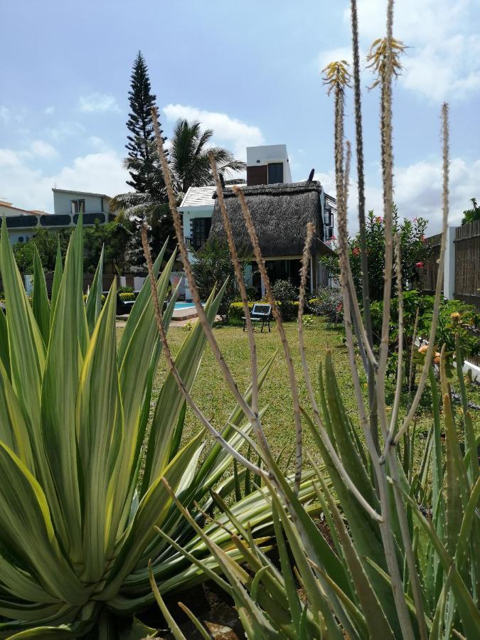 Flic-en-Flacq Villa Kayana מראה חיצוני תמונה