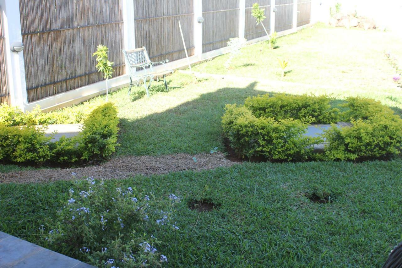 Flic-en-Flacq Villa Kayana מראה חיצוני תמונה